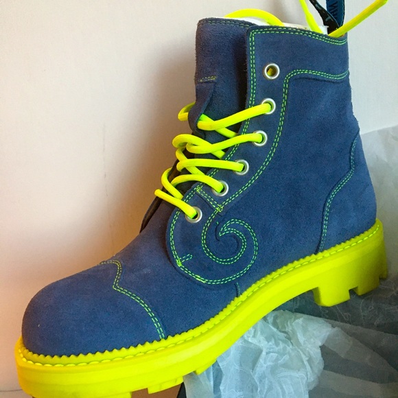 John Fluevog + Anna Shiu Colab - Picture 5 of 9